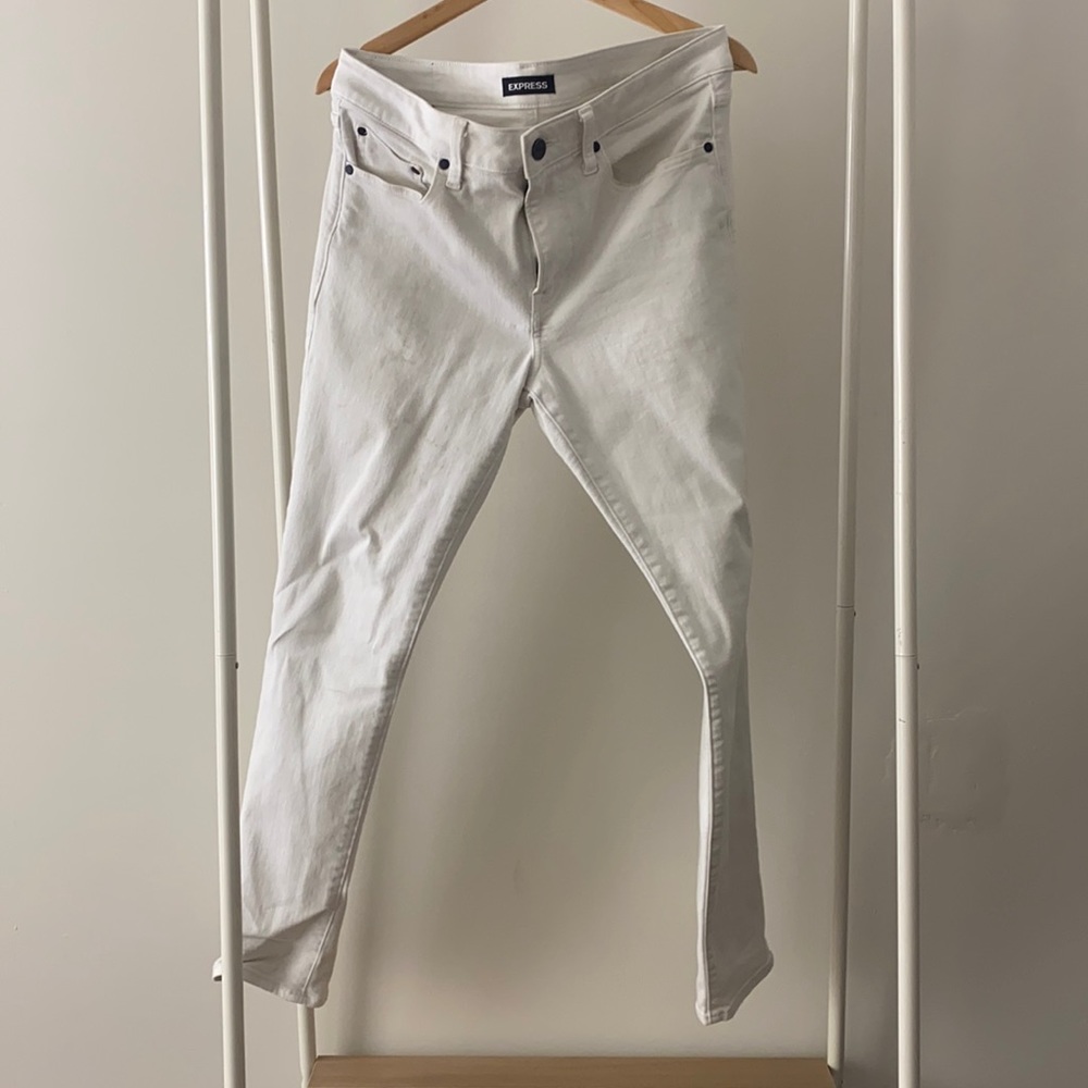 Express slim fit white jeans 32x32